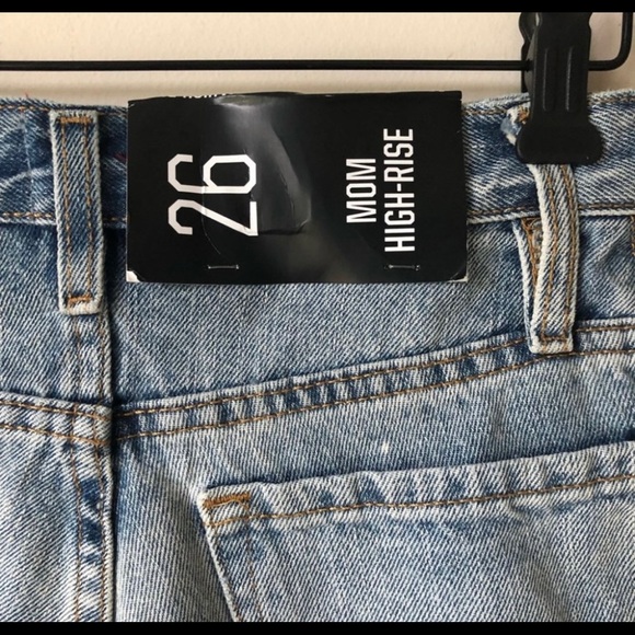 UO BDG Mom High-Rise Blue Jean Denim Shorts 26 - Picture 5 of 8